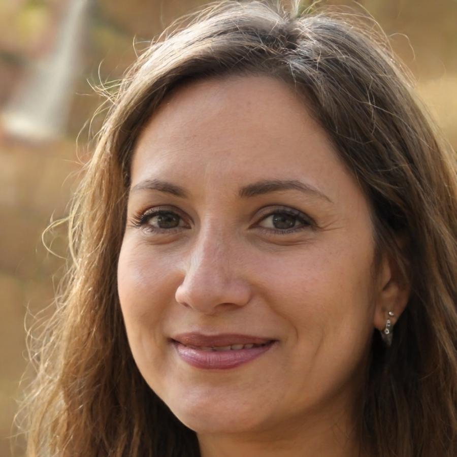 Aslı Erdoğan eğitmen profili